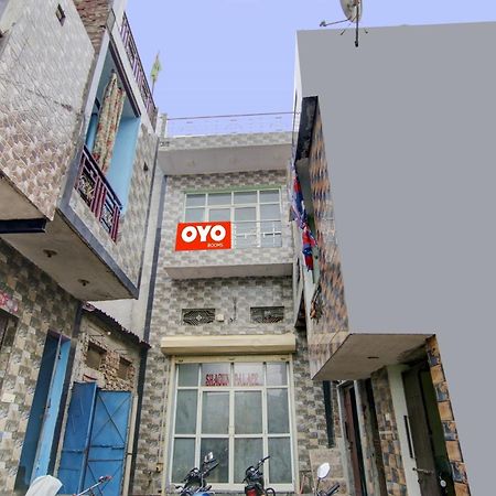 Hotel O S Palace Near Samaypur Badli Metro Station Delhi  Exterior photo